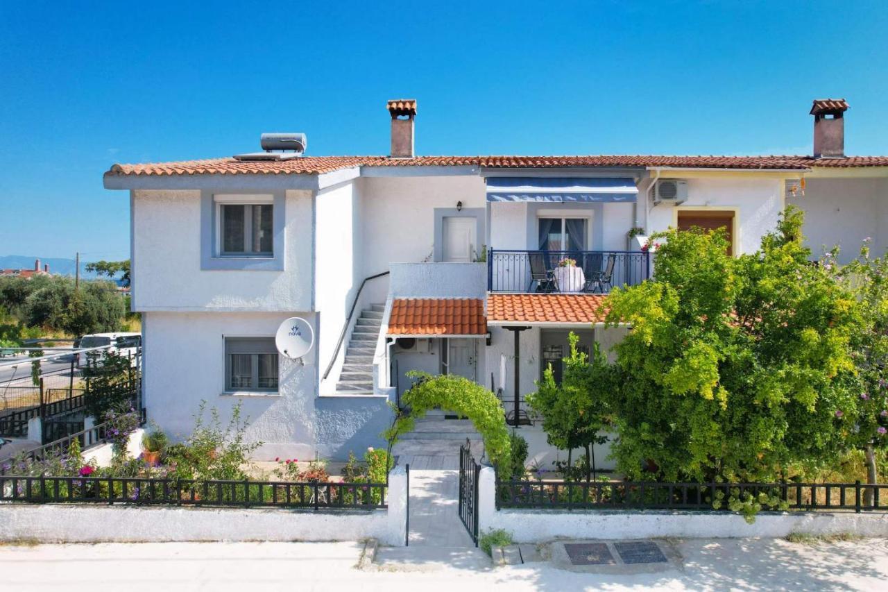 리메나스 Yiayia And Papou Luxury House 아파트 외부 사진