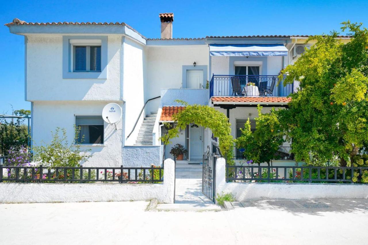 리메나스 Yiayia And Papou Luxury House 아파트 외부 사진